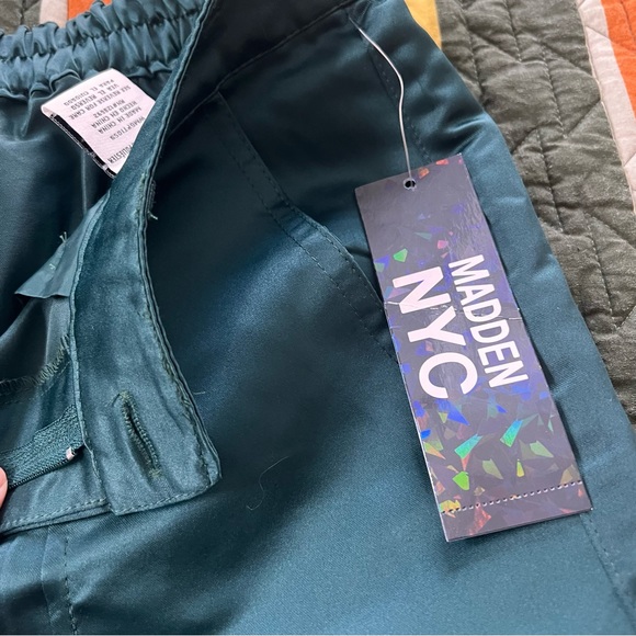 Feeling 🍀 Steve Madden cargo pants - Picture 5 of 10